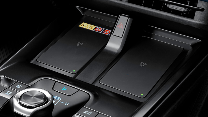 <sg-lang1>Wireless Charger</sg-lang1><sg-lang2></sg-lang2><sg-lang3></sg-lang3>
